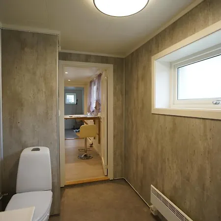Small Cozy By The Sea * Havøysund